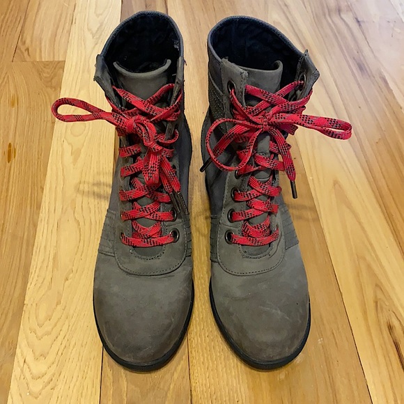 Sorel Shoes - Sorel wedge boots